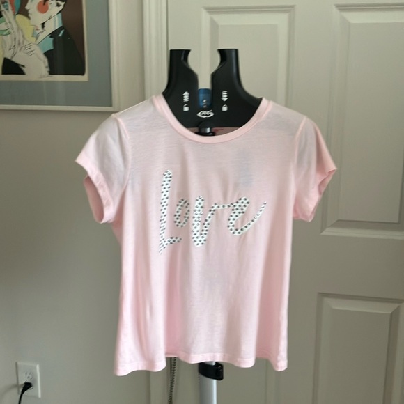 Victoria’s Secret S/P baby pink tee love graphic minor damage super cute n comfy - Picture 6 of 10